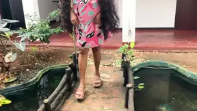 Sri Lankan cutie gets pounded in the garden