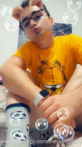 Naughty college boy make snapchat video for his daddy