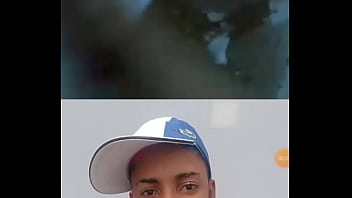 Novinha ficou toda molhada na chamada de v&iacute_deo   brinquedoator