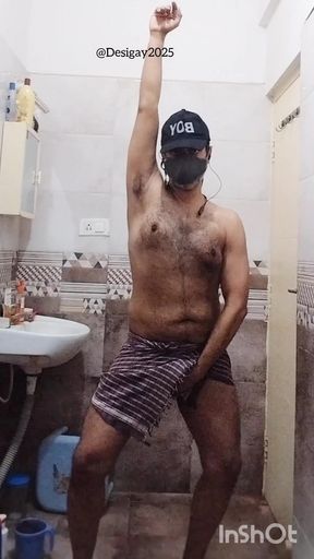 BATHROOM PLAY WITH PISSING AT END
