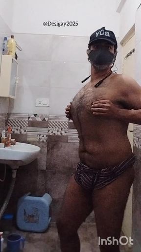 BATHROOM PLAY WITH PISSING AT END