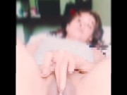 Pinay Masturbate squirting very nice pussy