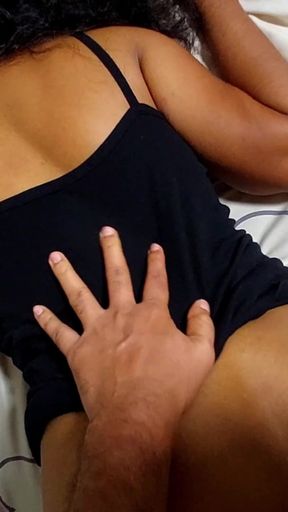 I Gives a Extreme Hard Fuck to My Step Sister Ever Had, She Is Sweaty and Moans Very Loud - Sri Lankan