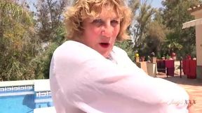 Poolside Pleasure: Mrs. Molly's Tempting Encounter with a Mature Beauty (POV)