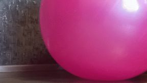 girl in jeans deflate geam beam ball