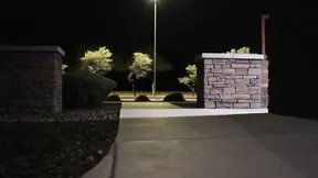 Thick BBW Wife Strips and Throw That Ass Back in Public! Badblondiemonroe