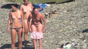 peeping Naturist Beach.40