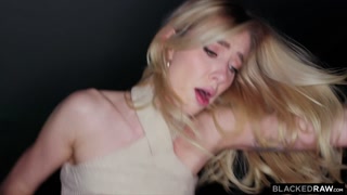 BLACKEDRAW BBC-Thirsty Blonde Haley Squirts Like A Fountain