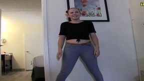 lizzy lamb totally wets her tight jeggings in embarrassment