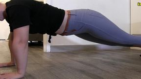 lizzy lamb totally wets her tight jeggings in embarrassment