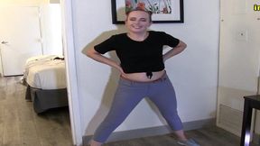 lizzy lamb totally wets her tight jeggings in embarrassment