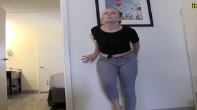 lizzy lamb totally wets her tight jeggings in embarrassment