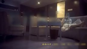 一夜女友之97年杭州大二175模特女神看似高冷害羞內心卻十分火熱主動