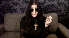 Halloween Ozzy Cosplay MILF Smoking