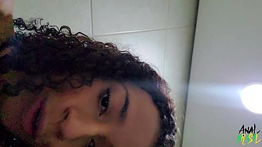 Ela liberou o rabo em troca de um Big Mac - Manoella Fernandes - Binho Ted