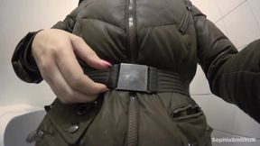 Changing rooms pee