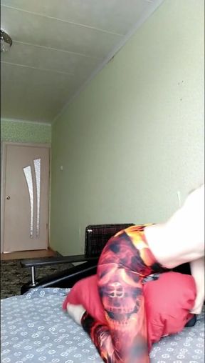 I really wanted sex and fucked a pillow