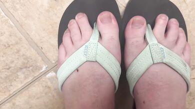 Begging Feet Worshiped Under Warm Oil Massage Blades