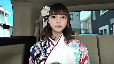 Hidden big breasts G cup 20-year-old on the way home from coming-of-age ceremony 1