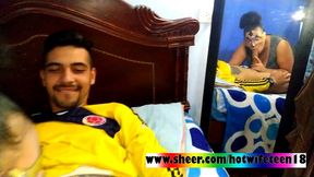 aceptarias llegar a tu casa y ver a tu esposa comerse otra verga? pues mira este video lo que paso!