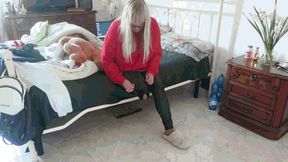 The Hopping Amputee WMV