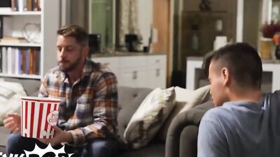 Stepbrothers Ryan Bailey & Troye Dean Give Each Other Handjob Under The Sheet In Front Of Their Stepdad - TWINKPOP