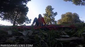 Giantess Paris EATS a TINY Man in the Park 4K