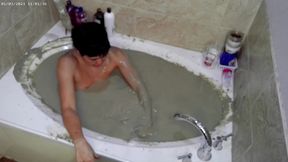 solo epic mud bathing experience at home