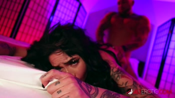 Gunnar Stone Rides Aurora Anarchy's Sweet Face in Tattooed Lust