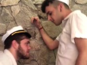 Me exprime la leche y me la escupe en la boca porno en español - Seba Terry