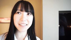 Watch sultry chick's clip
