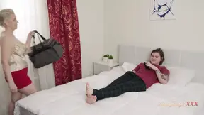 58yo mature MILF Bobbi Shay fucks her boyfriend