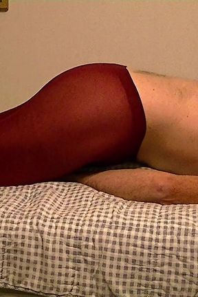 Pantyhose Hump Masturbation