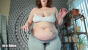 BBW Water Chug Desperation and Legging Wetting