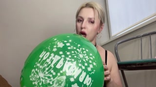 Busty Blonde balloons play