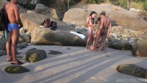 Beachside blowbang bonanza: 2 monstrous dicks ravage an unsuspecting Brazilian teen hottie, Heloa Green gets devoured.