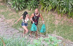 Bradmontana, carol corrales