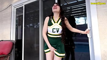 Cheerleader Ziva Feys actual first panty wetting scene