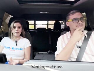 Colombian Melanie Caceres uses JuanBustos Road's FUCKMACHINE all over the town - SQUIRT