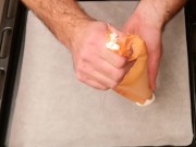 Cicci77 fa l' ultima raccolta di sperma e prepara le nuove meringhe!