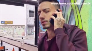 Senza preservativo, brasiliano – ragazzi amatoriali con grossi peni che si scopano il culo