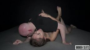 That Teen Gets Stretched