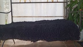 Rich high heels swinging from feet with pronounced arches (3)