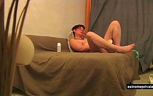 Mother tries her new big vibrator