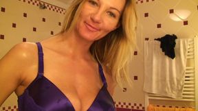 Sexy chick Vanessa Y shows her amazing natural tits and touches herself