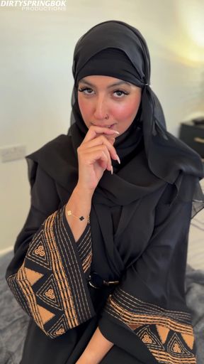 Aaliyah Ends Ramadan with an Urdu JOI