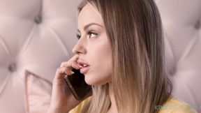 HD Erotic Sex - Anna Claire Clouds Gets A Massage From Her Horny Stepdad - sexy blonde slut Anna Claire Clouds