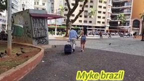 encontrei uma mulher em uma praca e a covidei para minha casa ela aseitou ela estava tao carente e pediu pra me transar com ela rebecca santos