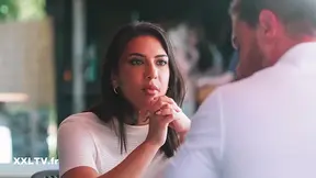 Unfaithful brunette gets wild in the back seat