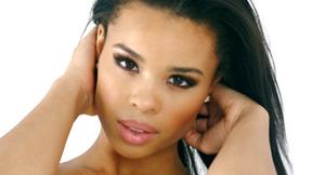 Black Briana Ashley & brunette Lia Taylor are all natural models